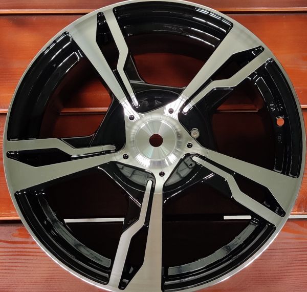 16 4/098-4/100 6.5J ET42 DIA67.1 SR-9113 BP