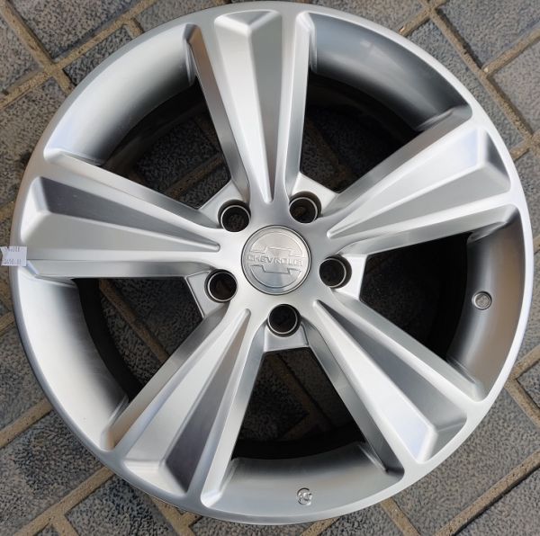 16 5/105 6.5J ET38 DIA56.6 Replica ChevroletCruze 1269 Silver
