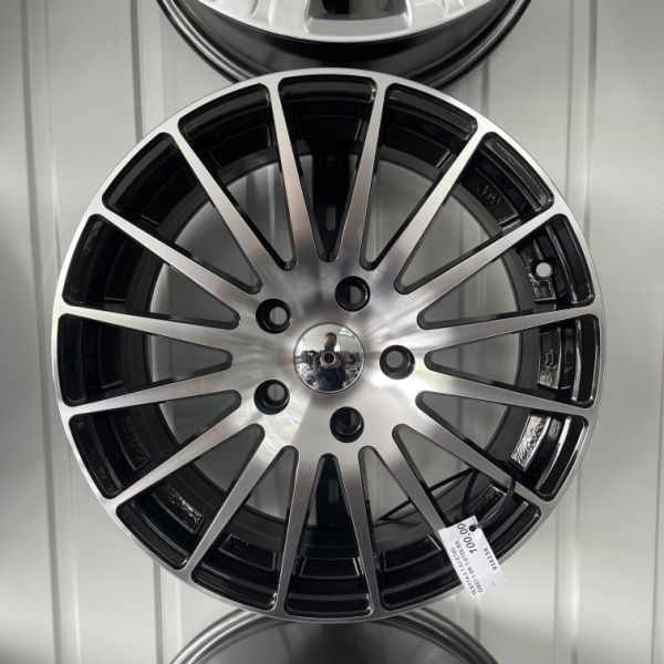 16 5/114.3 7.0J ET40 DIA67.1 SR T-0156 B4