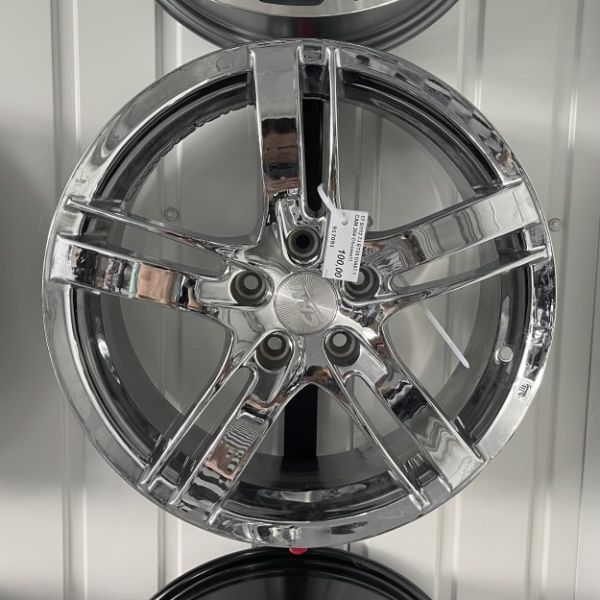 17 5/112 7.0J ET35 DIA67.1 CAM 264 Chrome!!!