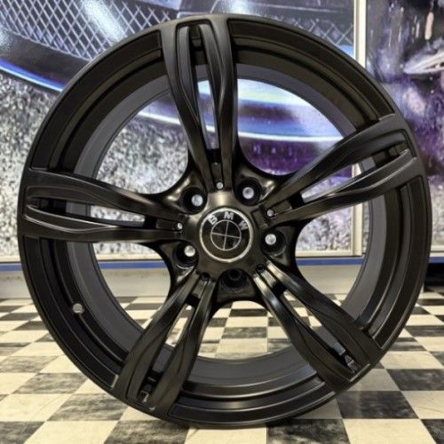 18 5/120 8.0J ET20 DIA74.1 ZW-BK639(5728)