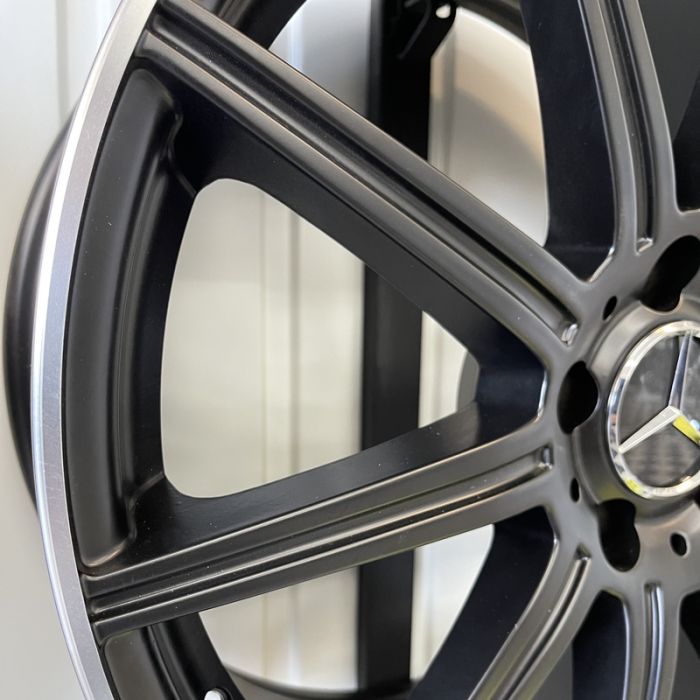 18 5/112 8.5J ET45 DIA66.6 CT-1114 TG8 BENZ